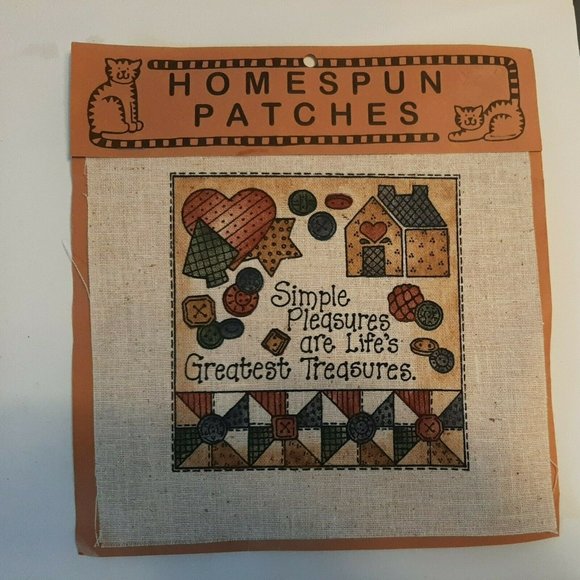 2 Vintage Homespun Patches Fabric for Sewing Pillows Stockings - Picture 3 of 8